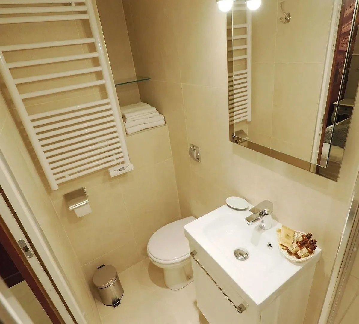 Palais Royal Chicsuites Apartment Paris