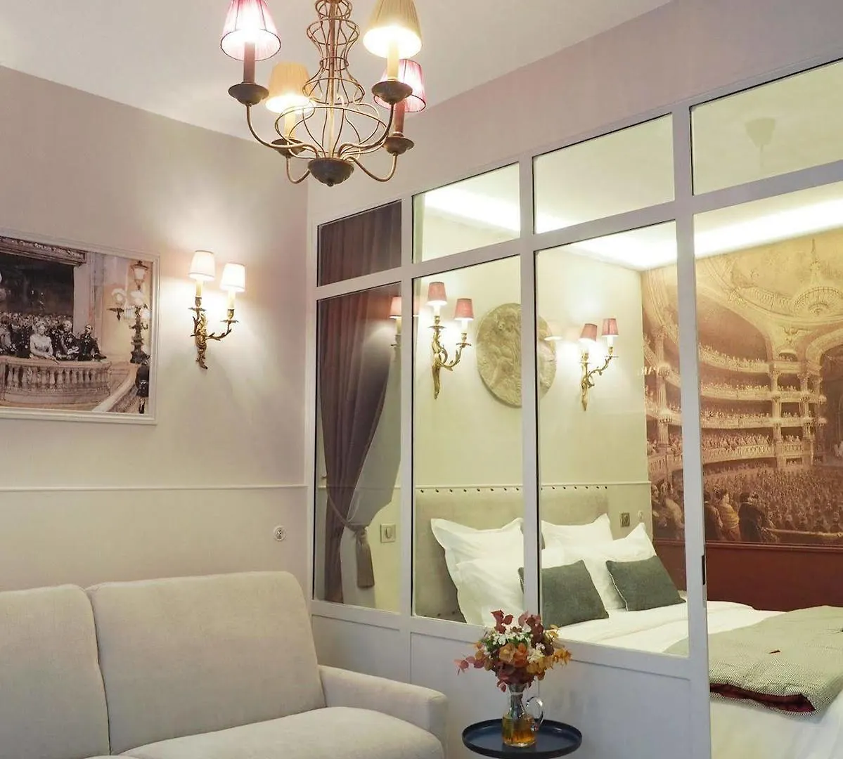 Palais Royal Chicsuites Parijs